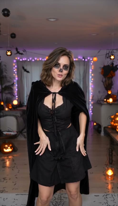 Halloween party solo